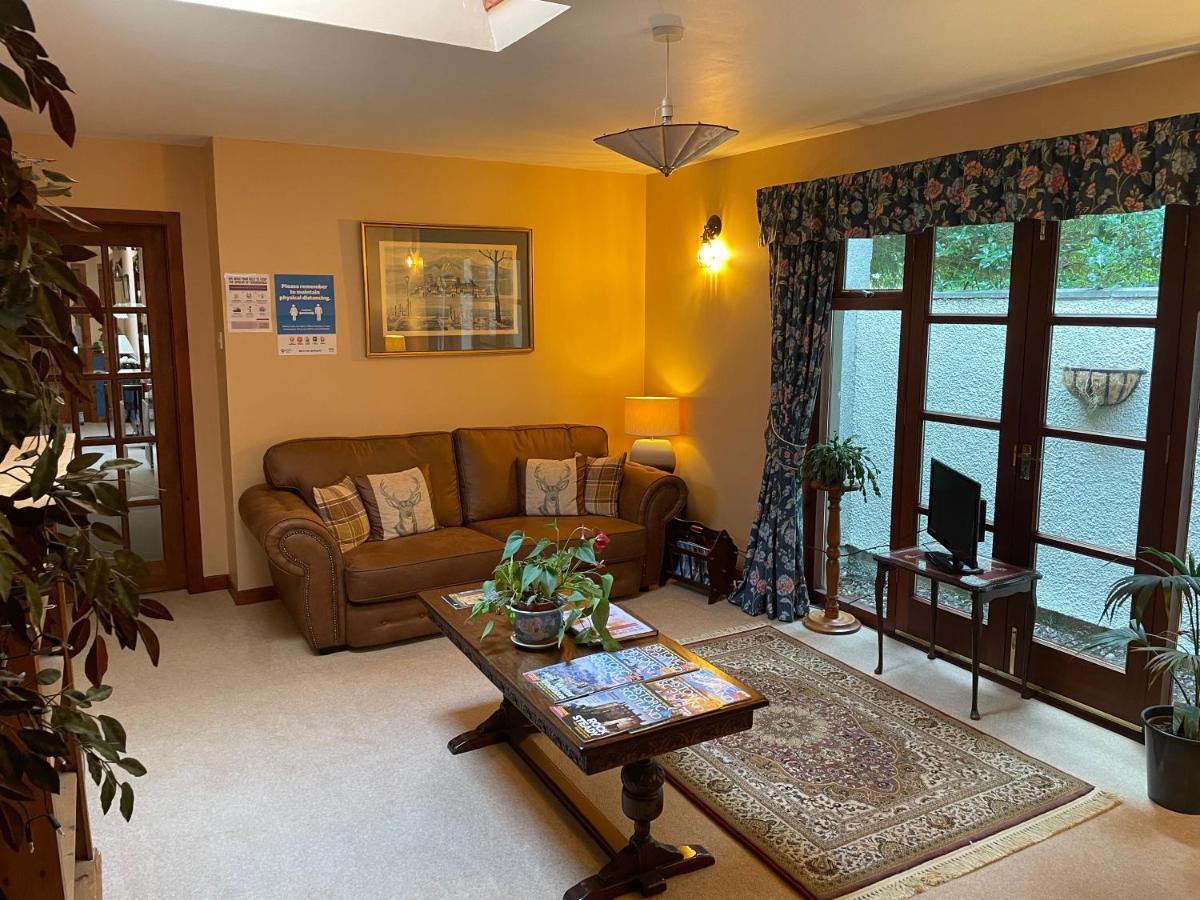 Clarke Cottage Guest House Dunfermline Ngoại thất bức ảnh