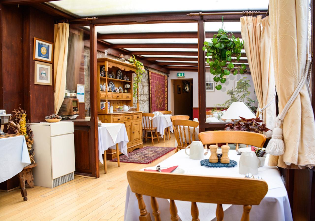 Clarke Cottage Guest House Dunfermline Ngoại thất bức ảnh
